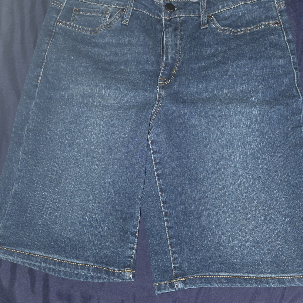 Seven7 Women's Blue Denim Bermudas